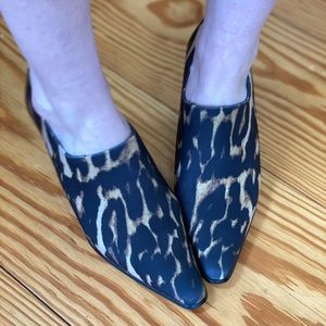 Donald Pliner booties with a kitten heel